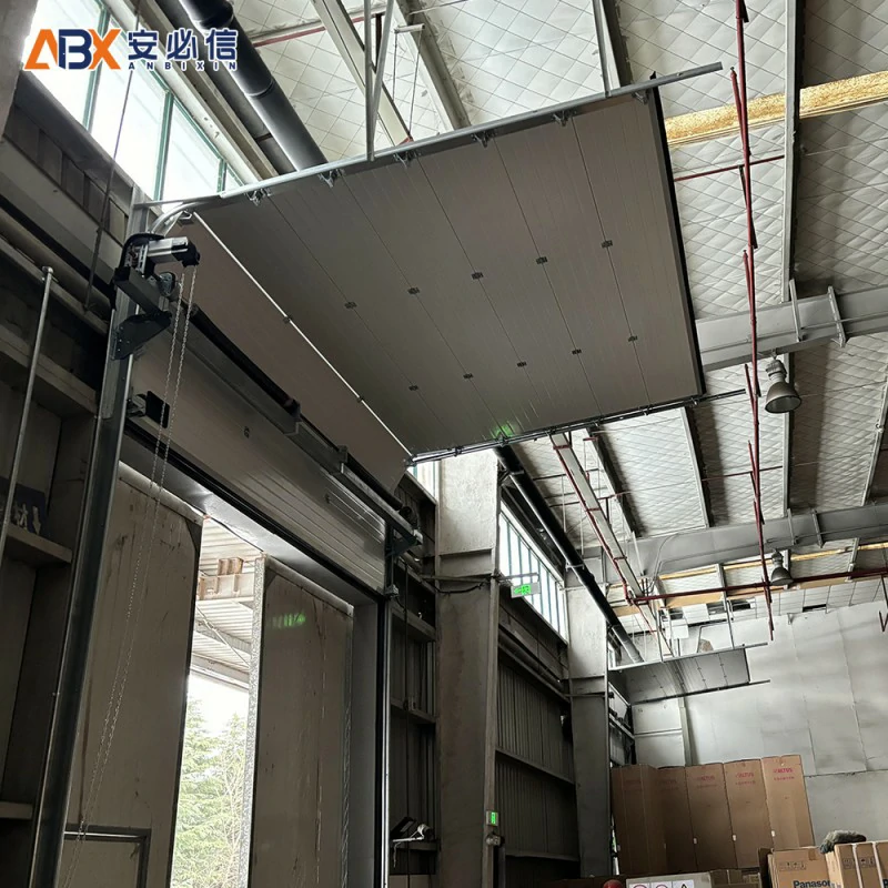 昭通市垂直滑升门